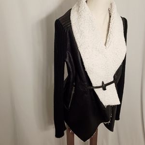 BLANC NOIR Faux Shearling Drape Front Coat Black with Sweater Sleeves Sz L